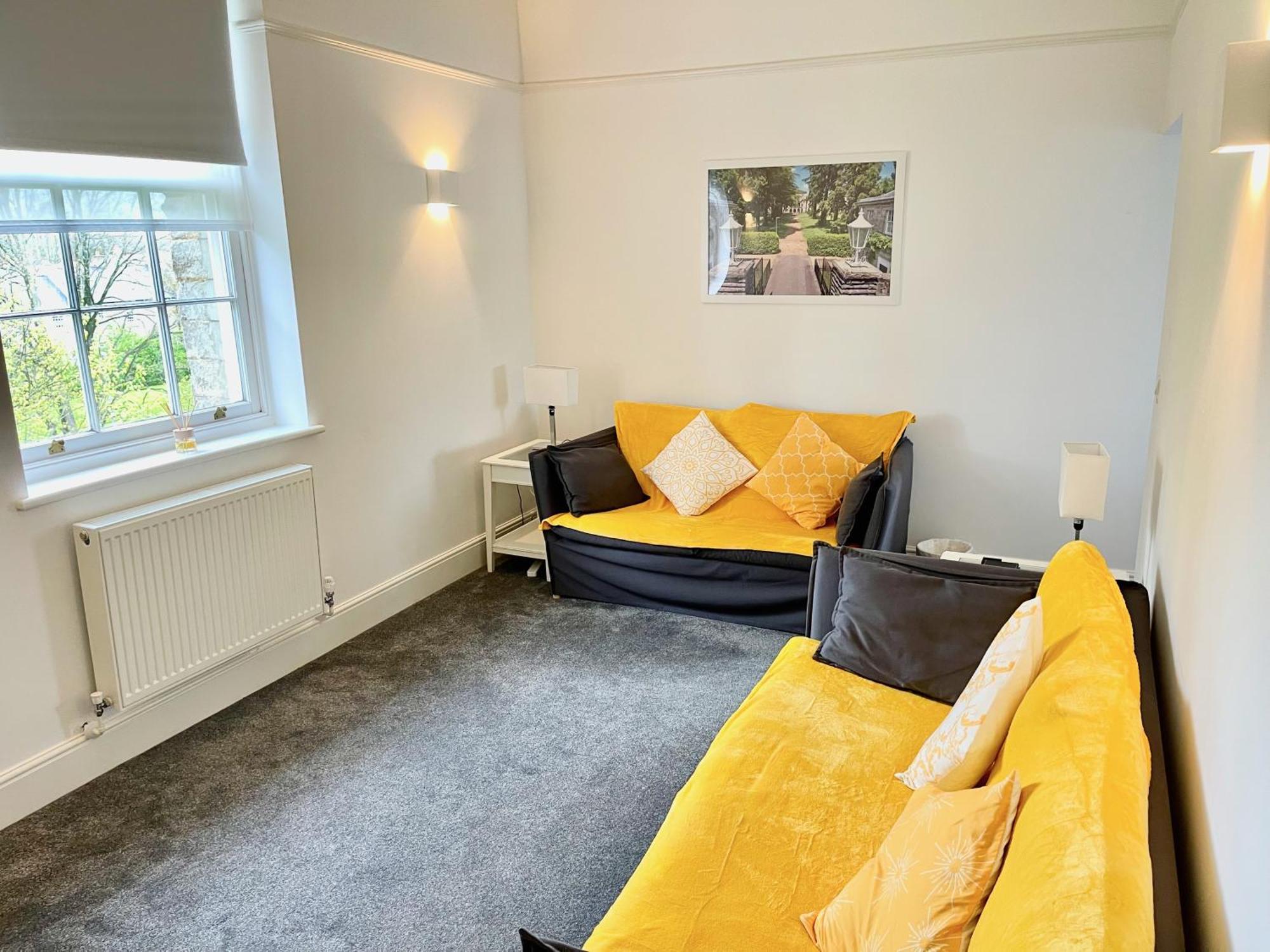 St Andrews Apartments Maidstone Exteriör bild