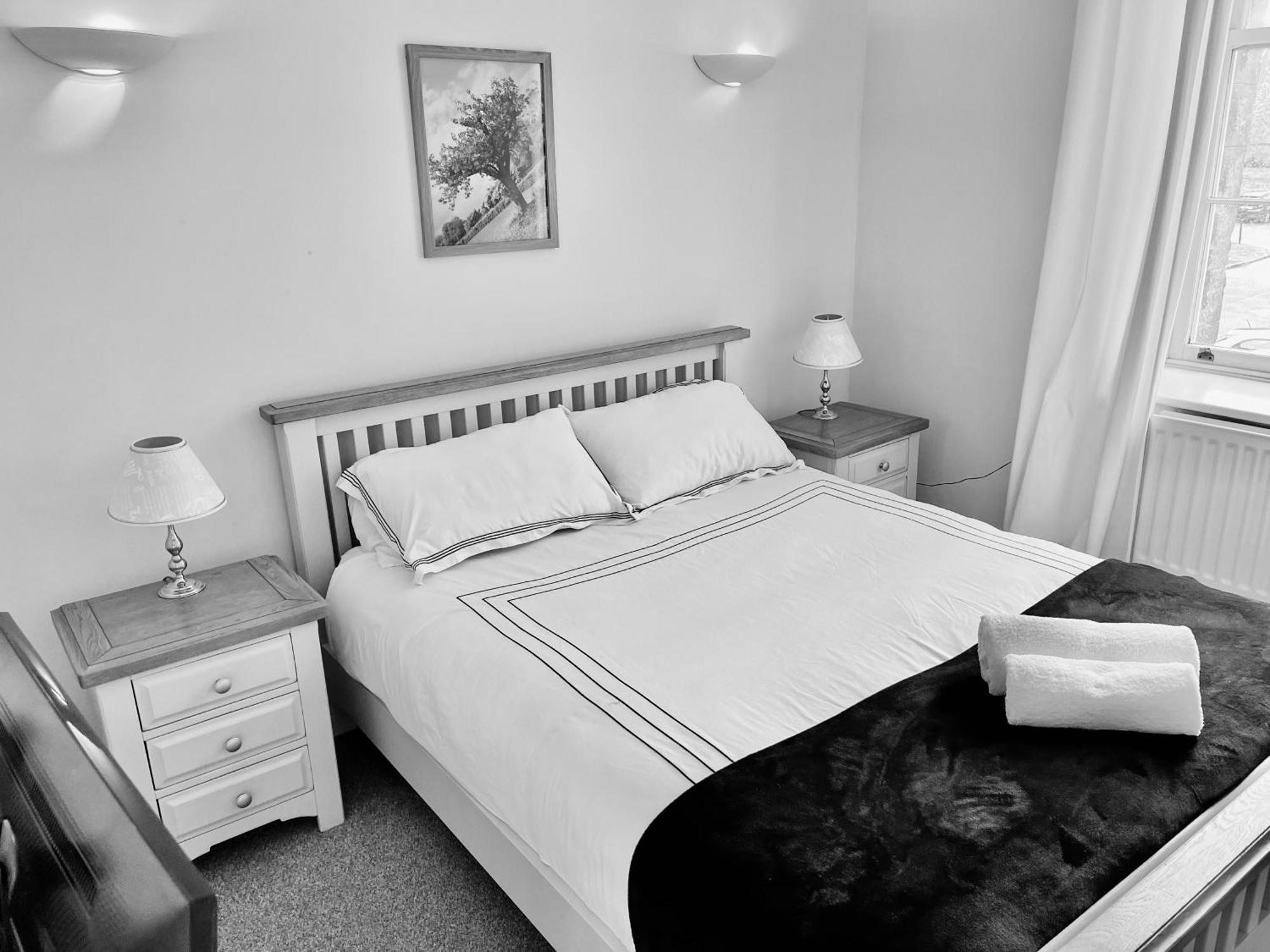 St Andrews Apartments Maidstone Exteriör bild